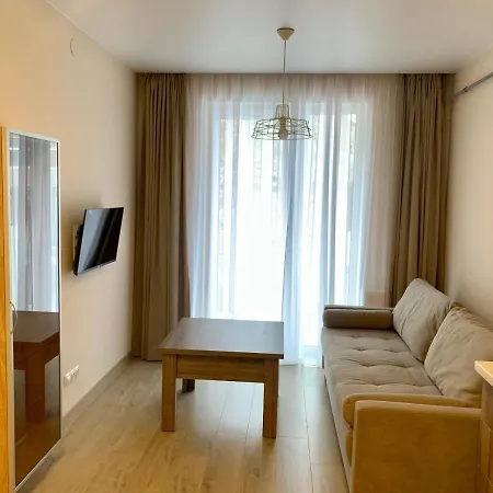 в новобудові Apartman *